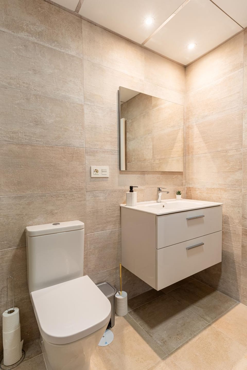 Toilet, Bathroom