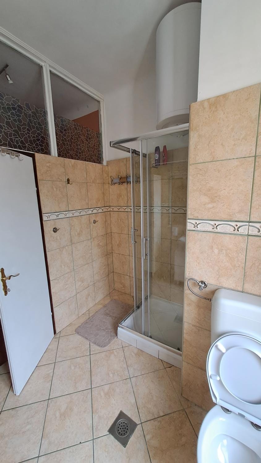 Toilet, Bathroom