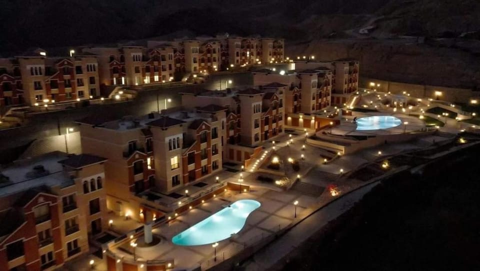 شاليه أرضي غرفتين مكيف Vip بورتو السخنة منتجع هيفين هيلز Apartment in Egypt