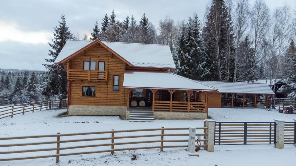 Property building, Winter