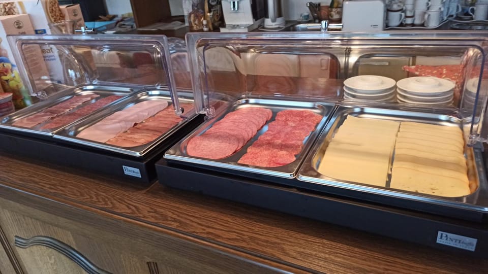 Buffet breakfast
