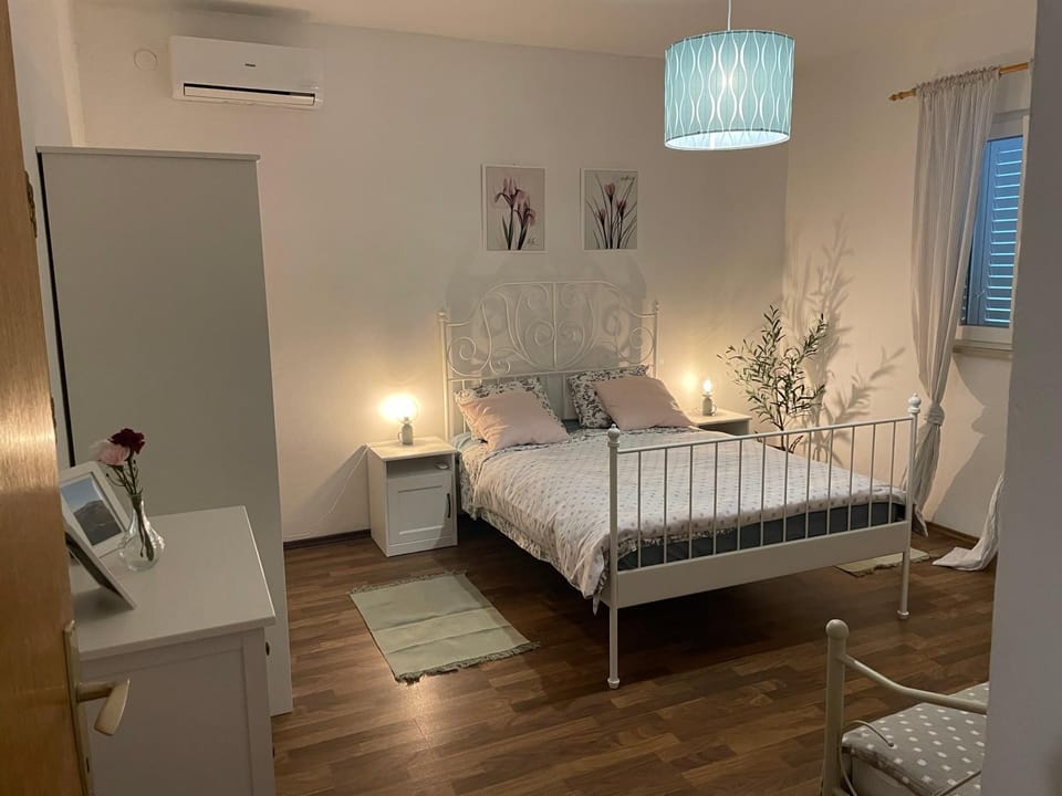 Country Home Matkovic - Duba House in Dubrovnik-Neretva County