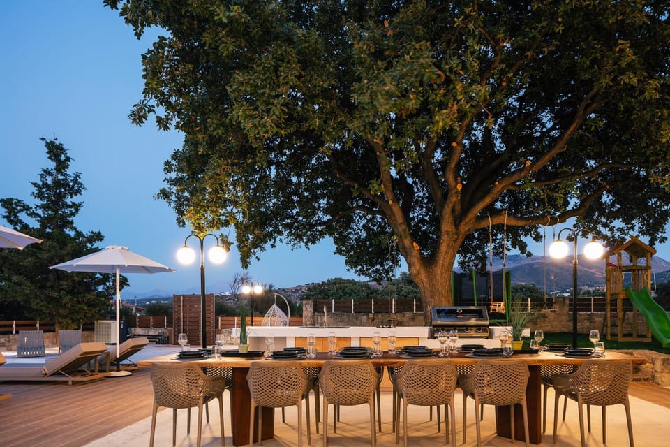 Patio, Seating area, Garden view
