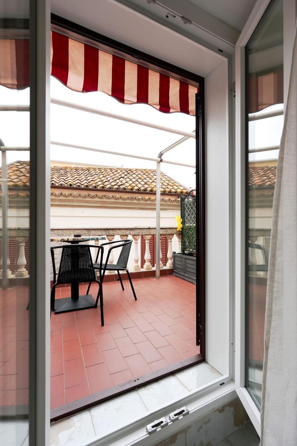 Balcony/Terrace, furniture