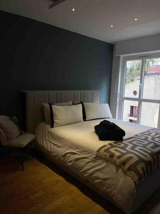 Appartement luxe 2 pièces proche Tour Eiffel Apartment in Paris