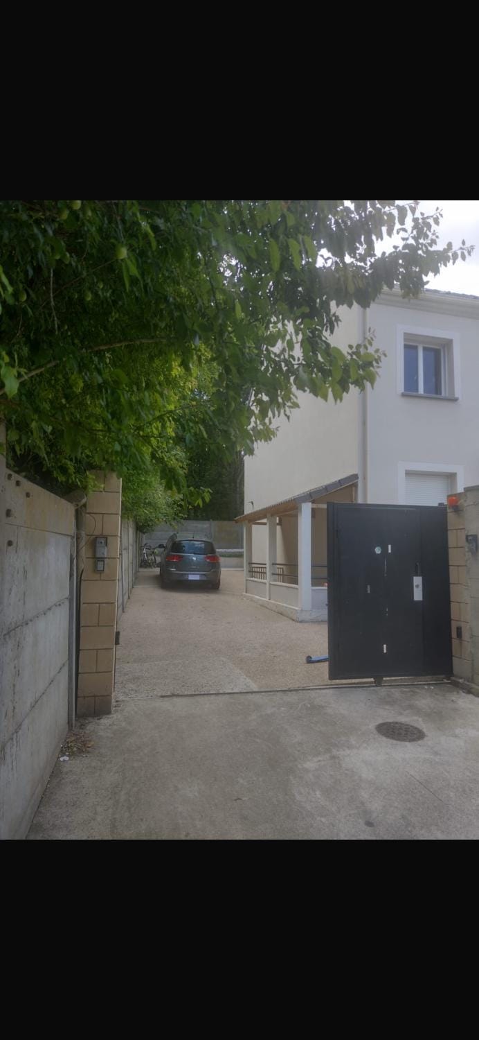 Superbe maison au porte de paris Apartment in Île-de-France