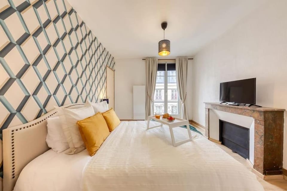 Le Lumineux 50 m² Gare/château/wifi/Netflix Apartment in Versailles