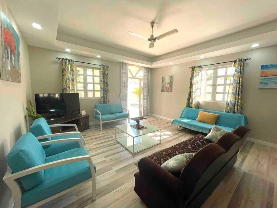 Tropical getaway villa House in Grand Baie