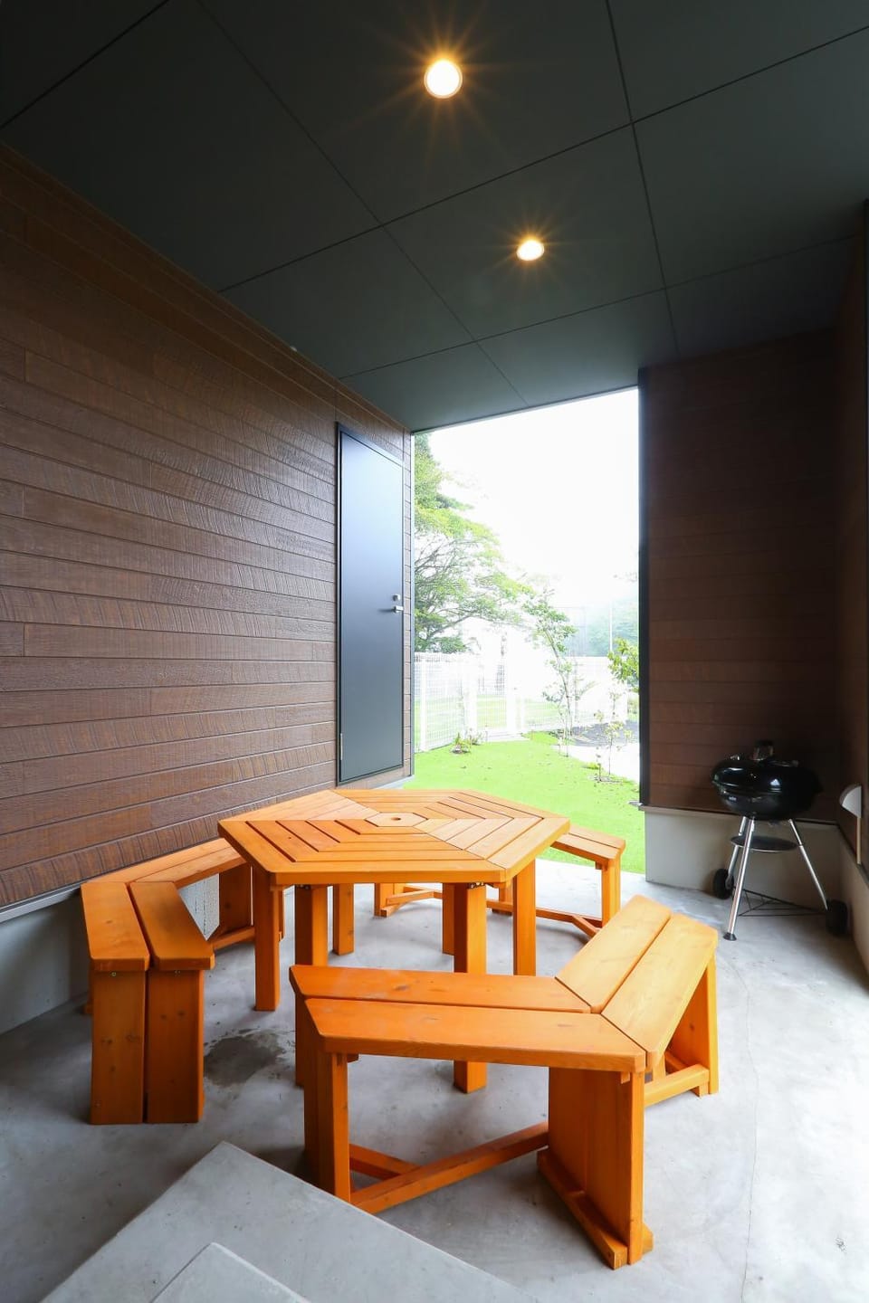 Property building, Balcony/Terrace