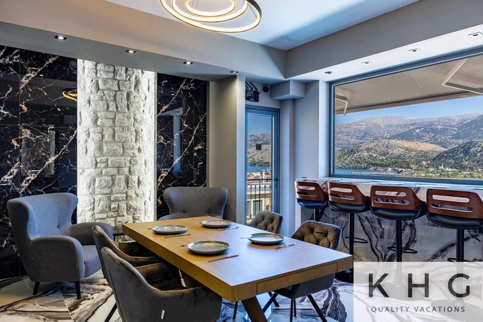 Designer's Penthouse, Top View! + car offer Apartment in Argostolion