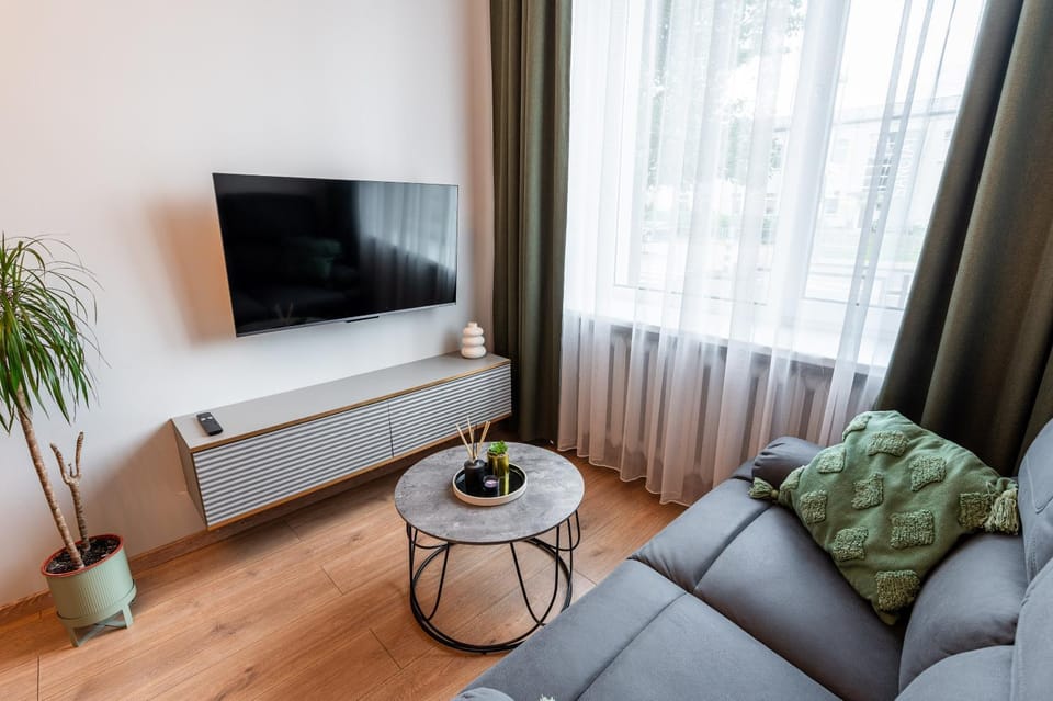 TV and multimedia, Living room