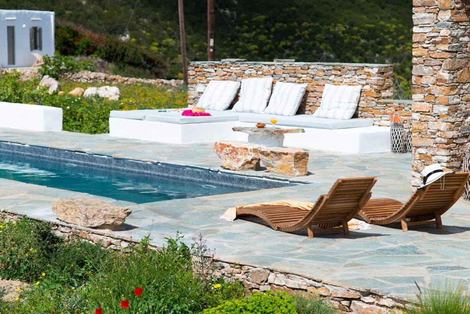 Sifnos Themonies Villa in Milos