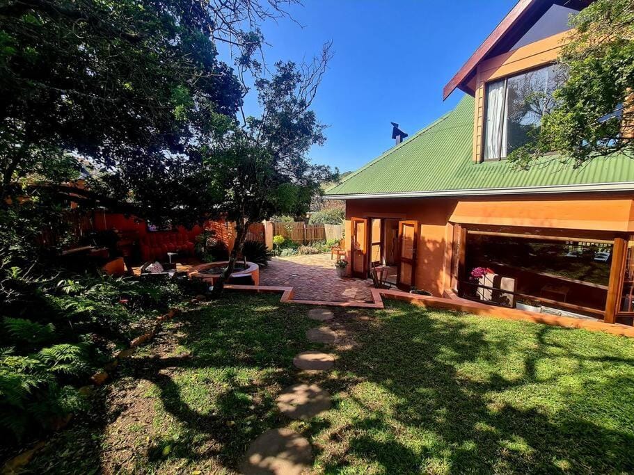 Milky Way: Home with large garden, firepit & stars Apartment in Eastern Cape