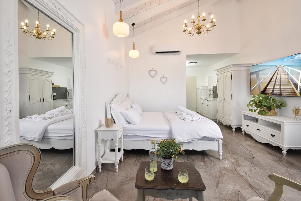 Bed, air conditioner