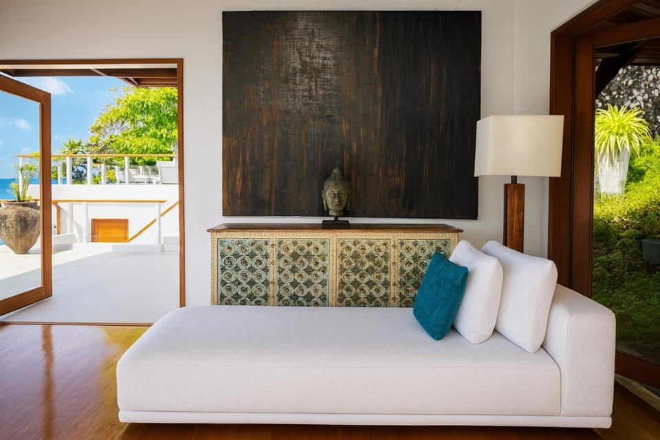 Living room, Sea view