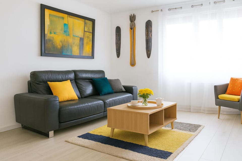 Living room, Seating area