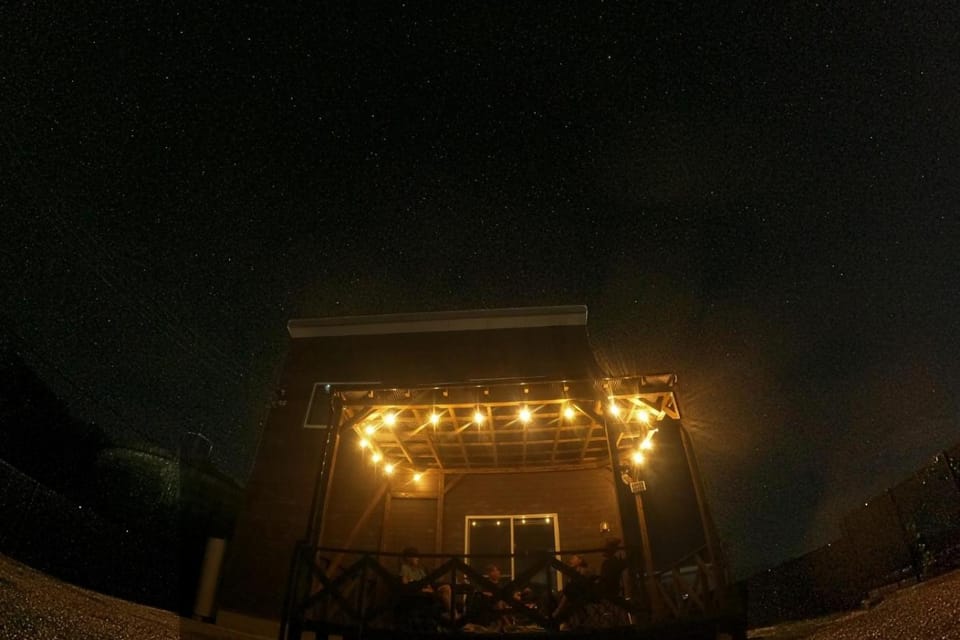 Night, Balcony/Terrace