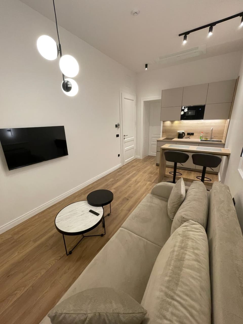 TV and multimedia, Living room, kitchen