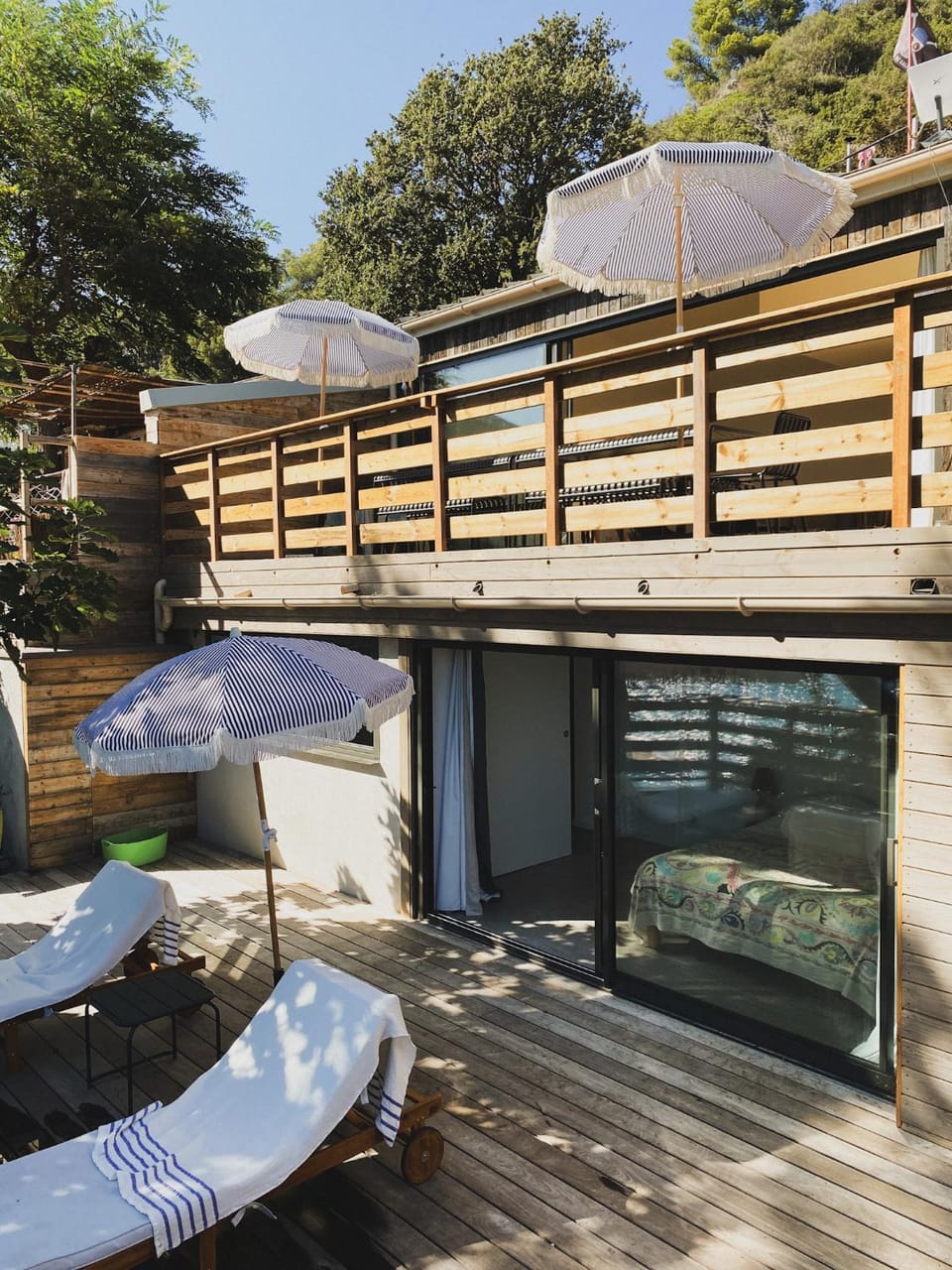 Cabanon moderne, les pieds dans l'eau, 2 chambres House in French Riviera