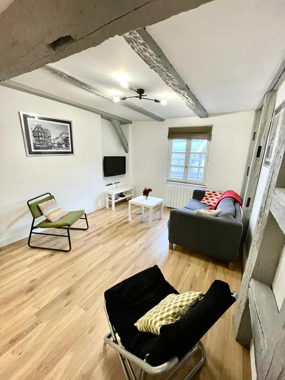 TV and multimedia, Living room