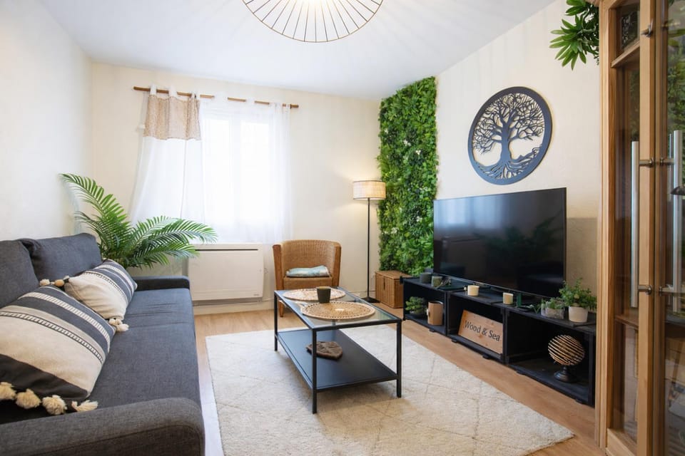 Wood & Sea I Sauna & Hyper centre Apartment in Crozon