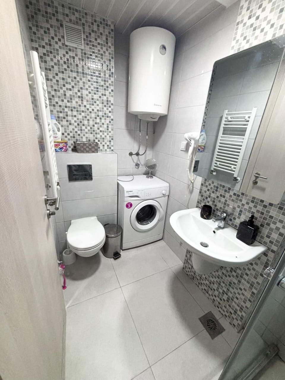 Shower, Toilet, Bathroom, towels, washing machine, dryer