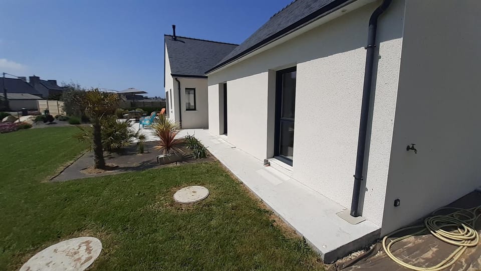 Property building, Garden, Garden view