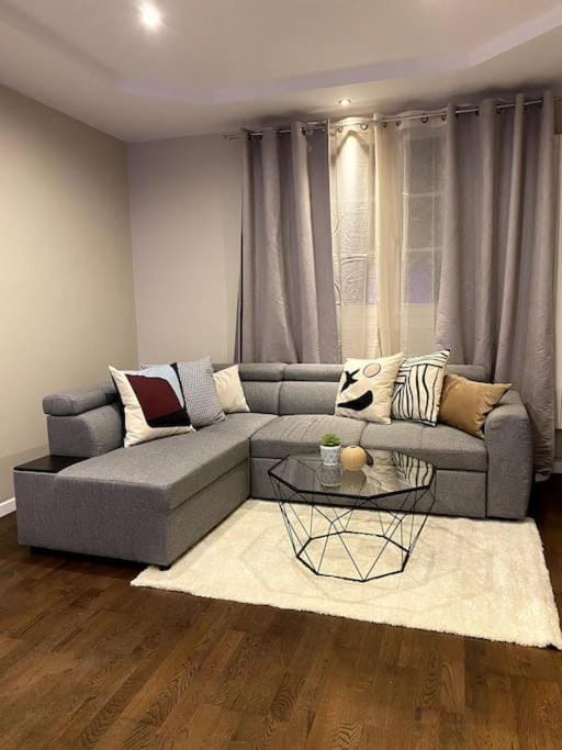 Bel appartement proche de Paris Apartment in Île-de-France