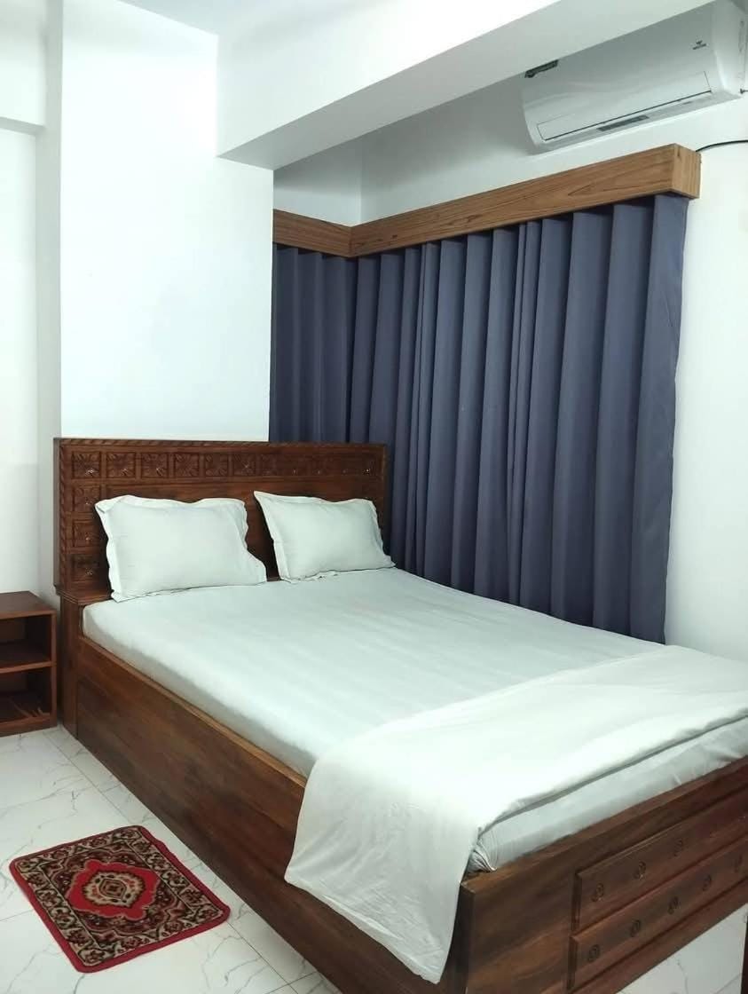 Naioree Studio Apartment Hotel in Bangladesh