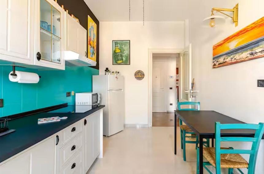 Kitchen or kitchenette, kitchen