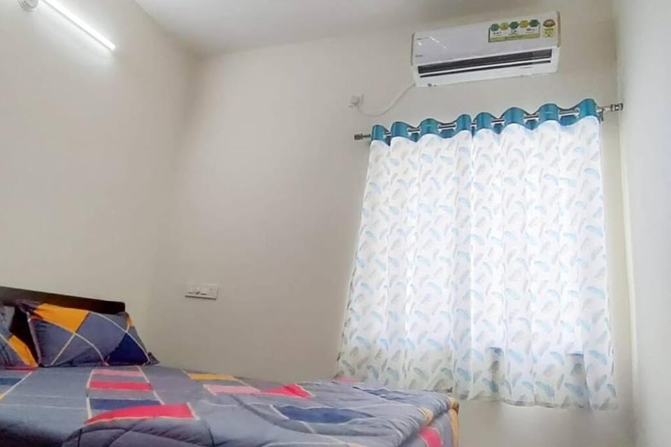 Servostay Hafeezpet - 2 Bhk Fully Furnished Flat at Ground Floor Apartment in Hyderabad