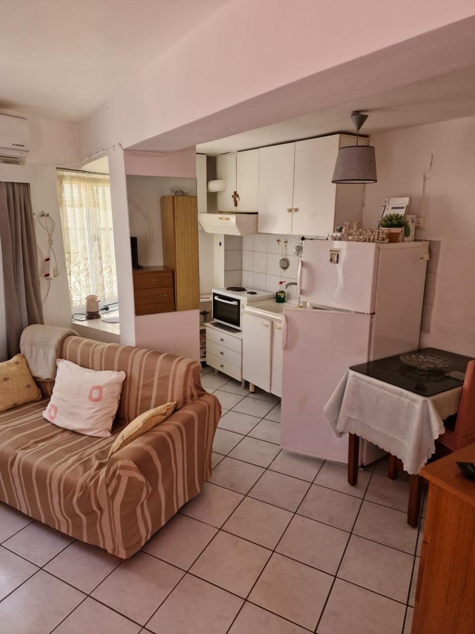 Central Apartment in Peloponnese, Western Greece and the Ionian