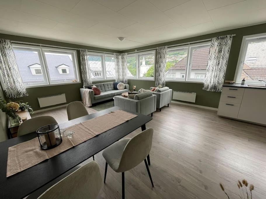 Leilighet i Odda sentrum Apartment in Vestland