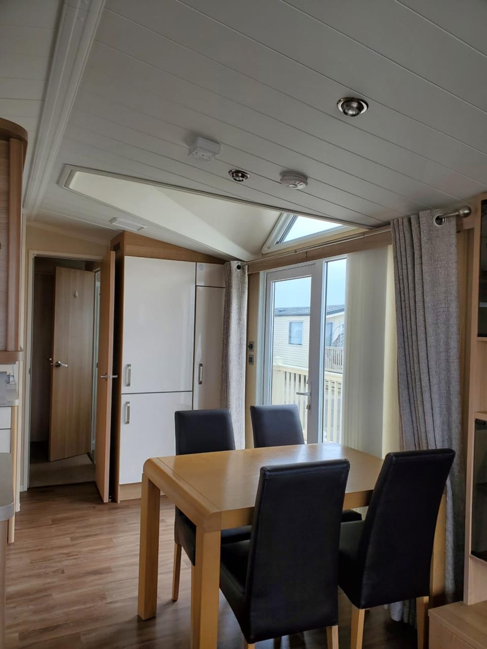 your happy place Apartment in Towyn