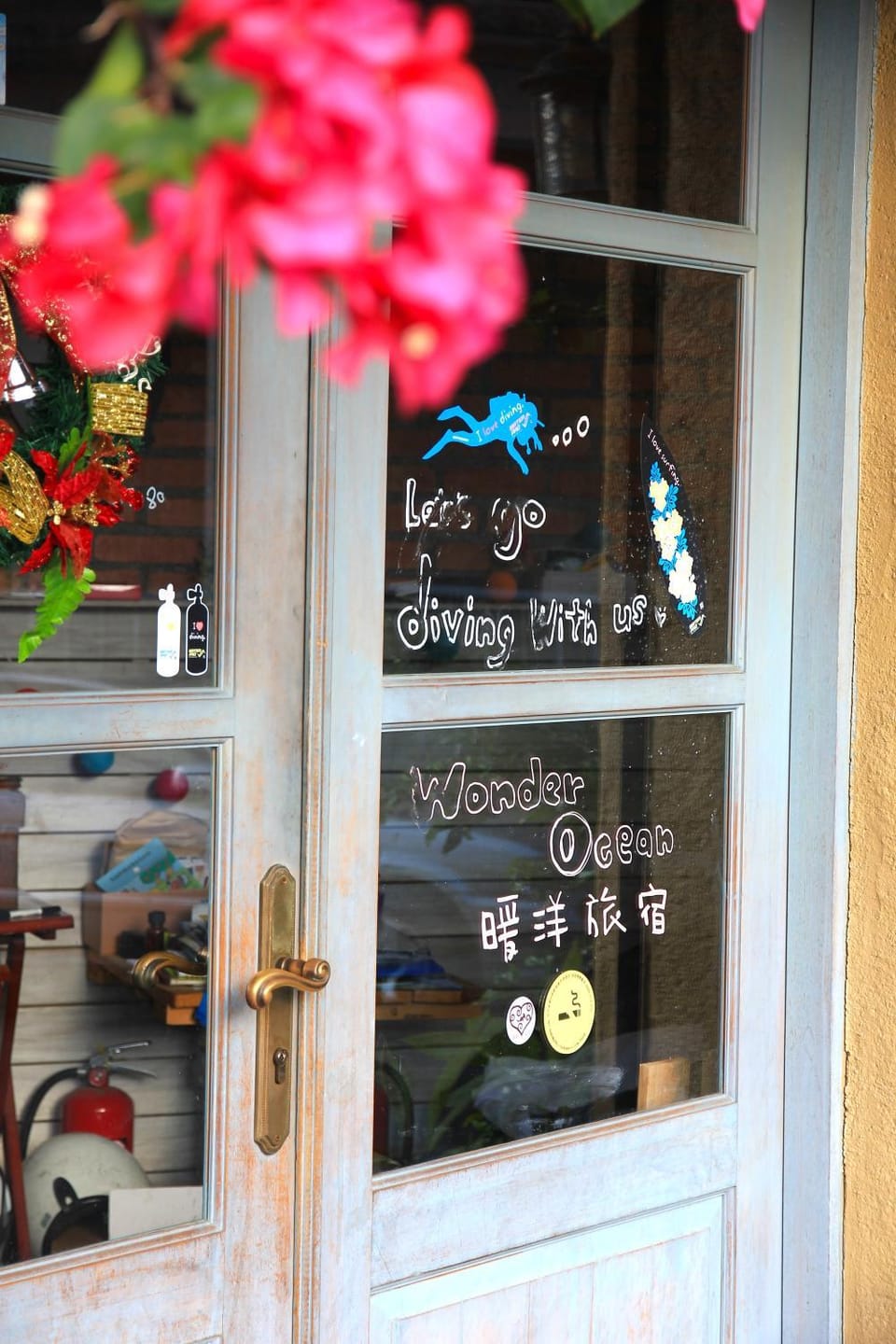 Facade/entrance