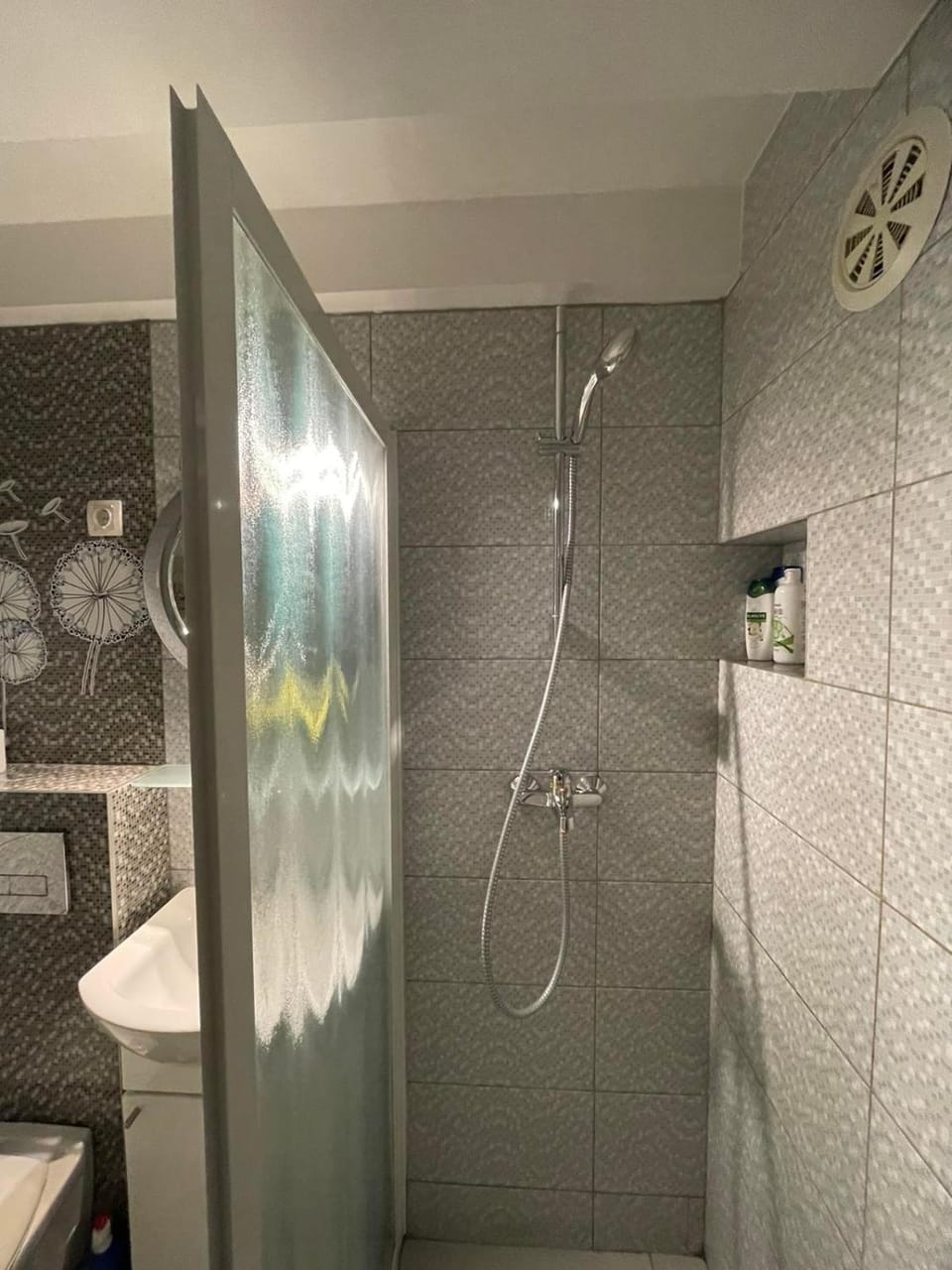 Shower, Bathroom