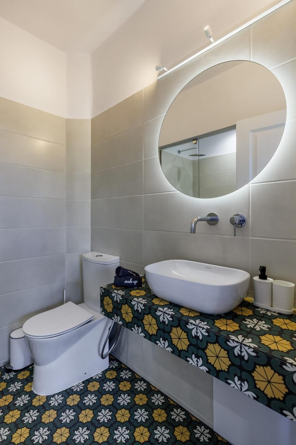 Toilet, Bathroom
