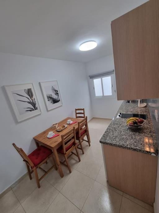 Suecia Dalia Apartment in Los Cristianos