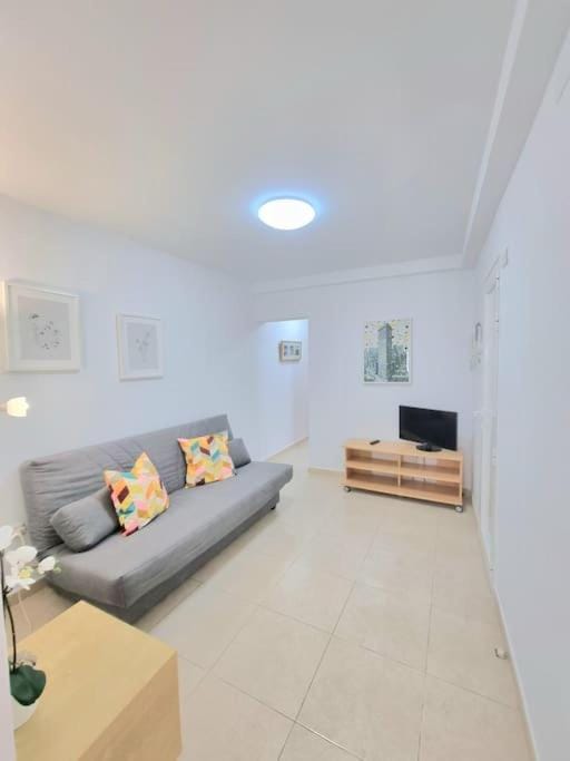 Suecia Dalia Apartment in Los Cristianos