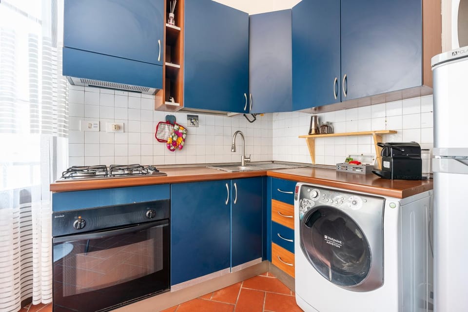 Kitchen or kitchenette, dishwasher, oven, pet friendly, stove, toaster, washing machine, dryer