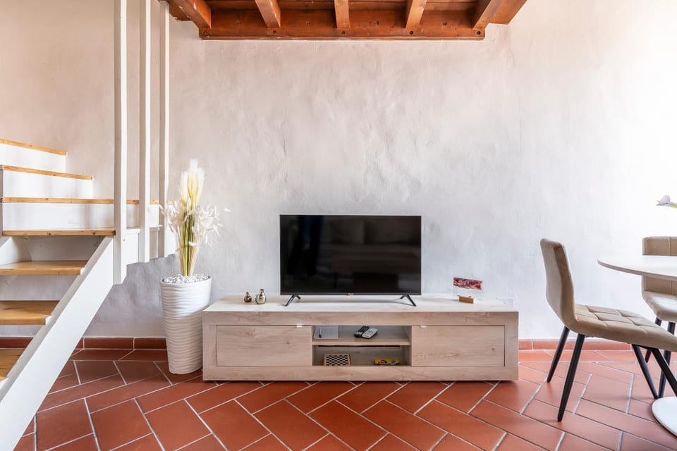 Communal lounge/ TV room, TV and multimedia, Evening entertainment