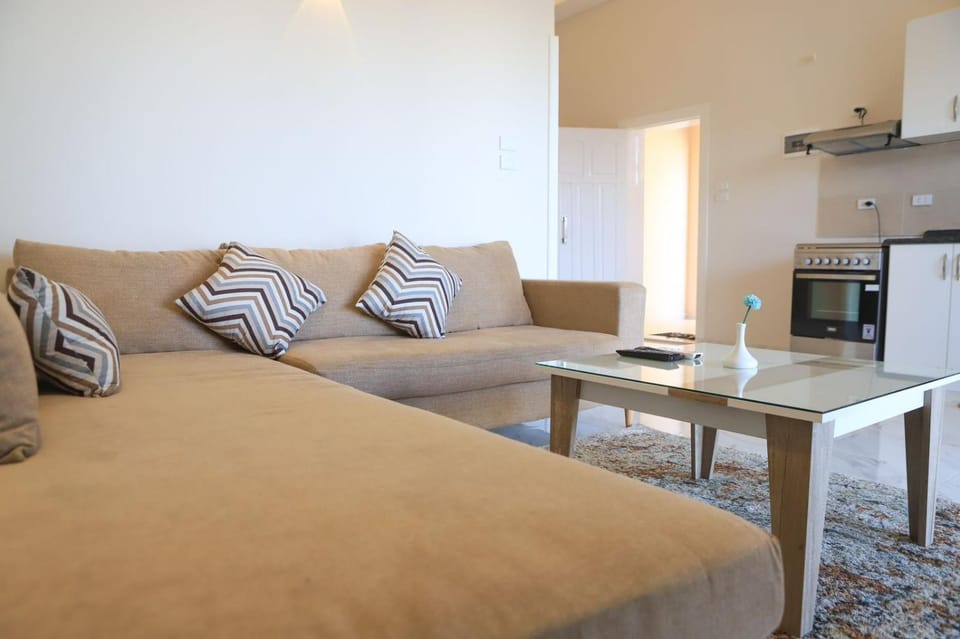 TV and multimedia, Kitchen or kitchenette, Living room, Seating area, Dining area, pet friendly, stove