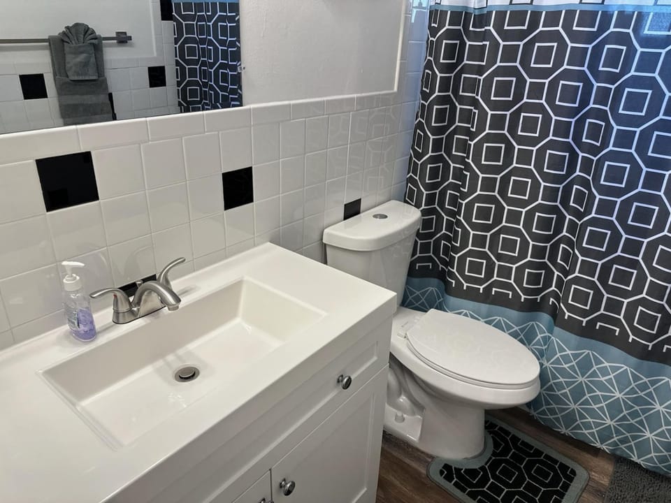 Bathroom, Bath