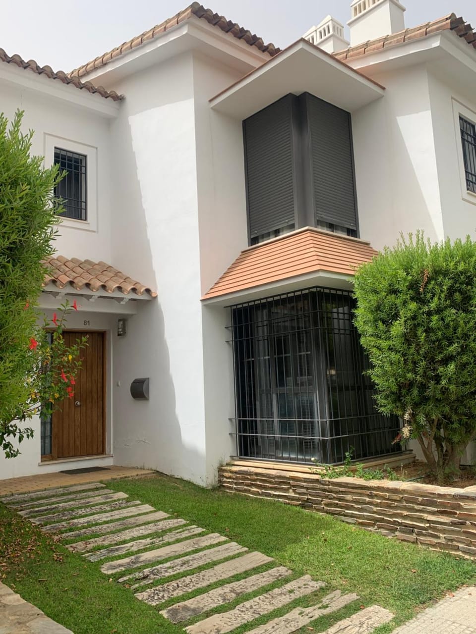 Property building, Day