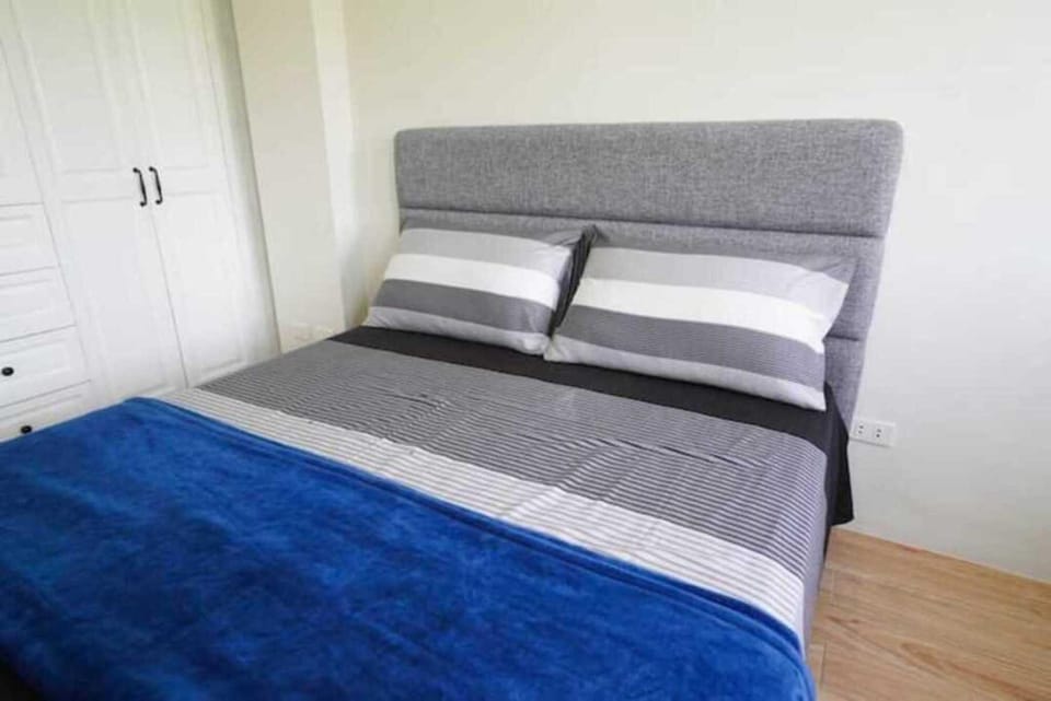 Luxurious Place Spacious 2BR with WIFI Near SM Lucena Vacation rental in Calabarzon