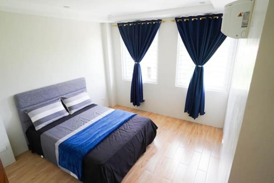 Luxurious Place Spacious 2BR with WIFI Near SM Lucena Vacation rental in Calabarzon