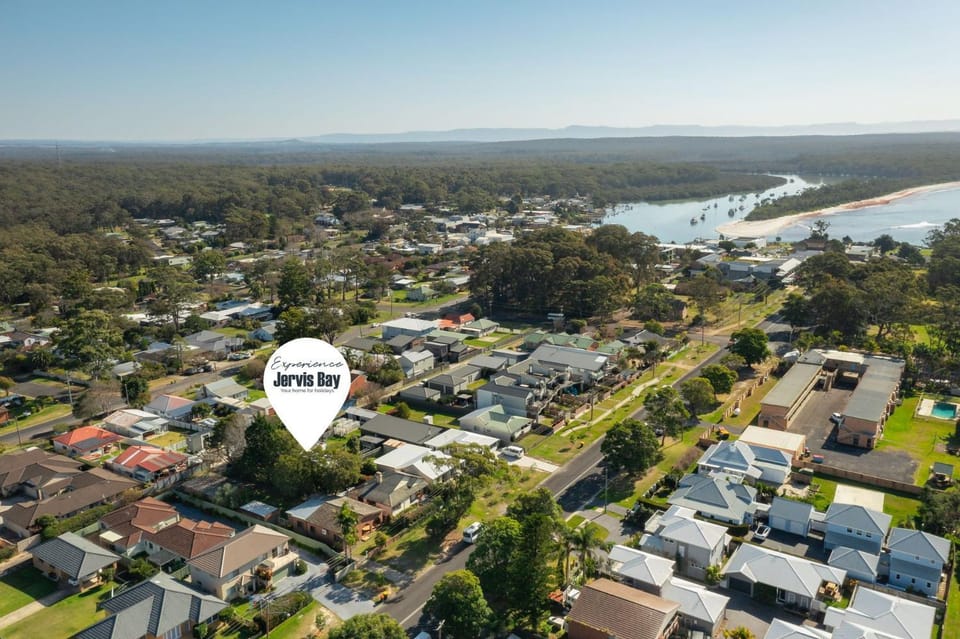 Kingston Gardens by Experience Jervis Bay House in Huskisson