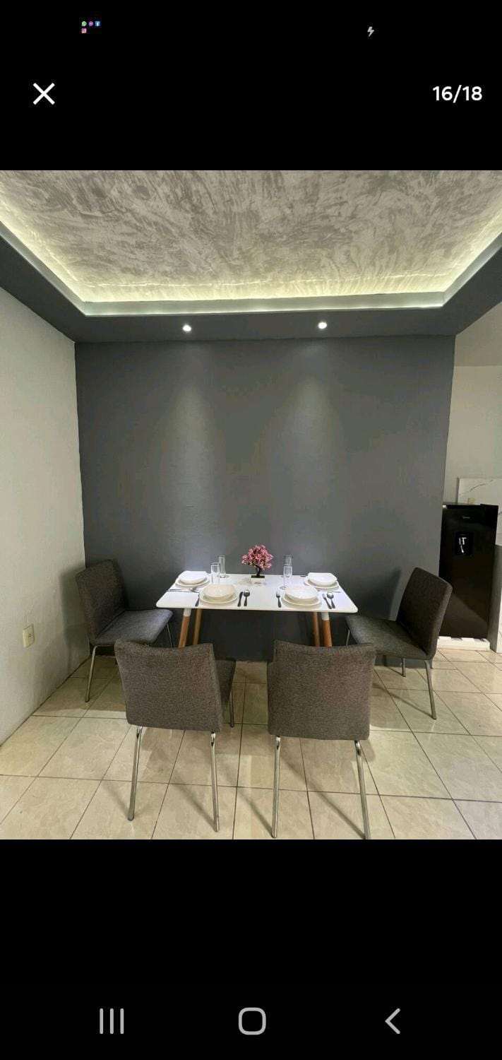 Departamento por plaza terraza oblatos Apartment in Guadalajara
