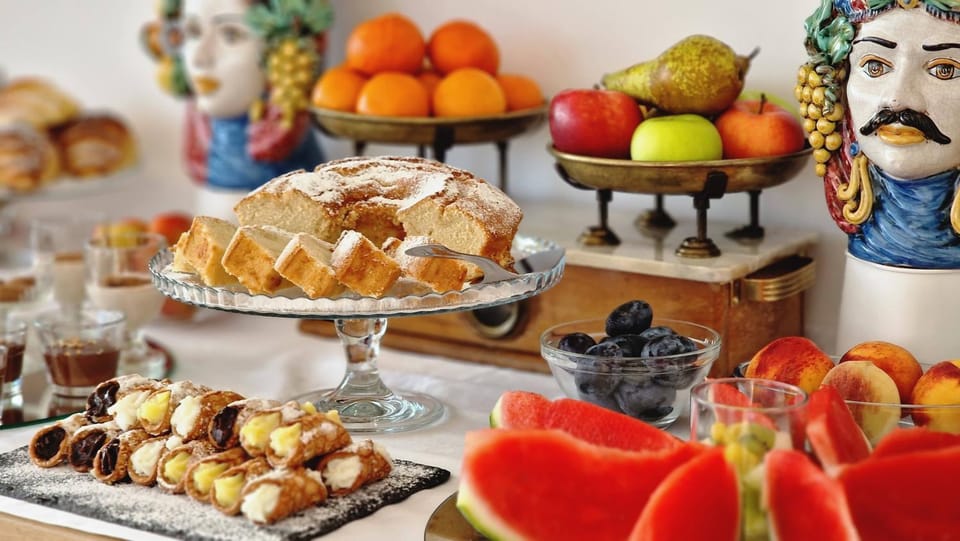 Restaurant/places to eat, Food and drinks, Food, Breakfast, Continental breakfast, Buffet breakfast