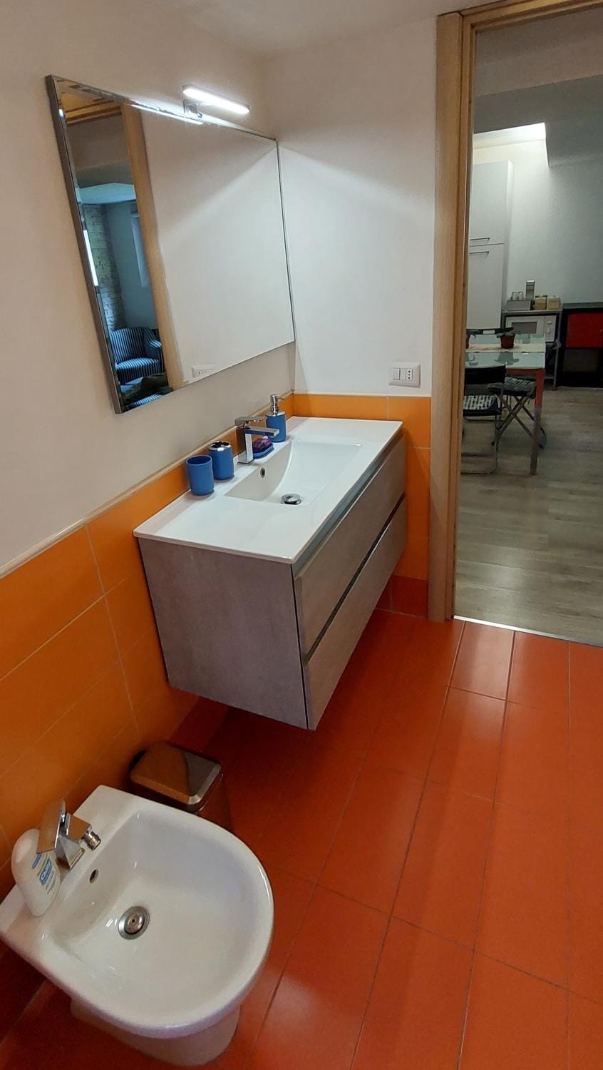Toilet, Bathroom